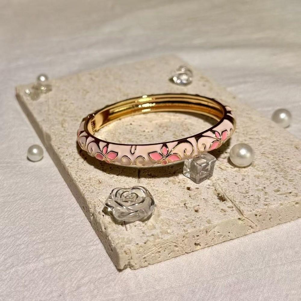 Spring Button Open Cuff Bracelet Colorful Dainty Jewelry Vintage Four-leaf Clover Bangle  for Women
