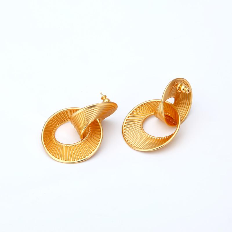 European and American fashion exaggerated niche design explosive earrings double ring splicing earrings women's geometric earrings high-end light