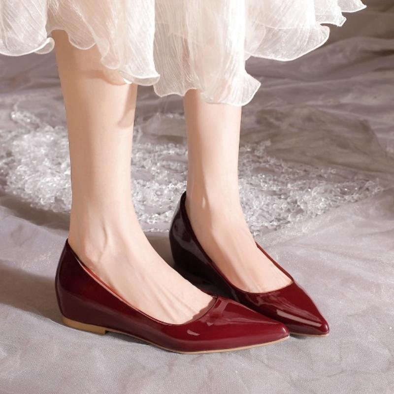 2025 New French Luxury Women Shoes Autumn New Comfort Soft Leather Low Heel Elegant Pointed Toe Single Shoes Office Pumps