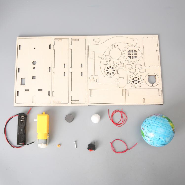 Universal Gravitation DIY Assembly Model: Earth-Moon Science Toy for Primary Students