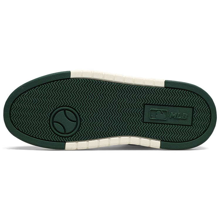 MLB Scarpe Skateboard Chunky Liner Basic New York Yankees in Pelle Comode Antiscivolo e Traspiranti Basse 3ASXCLB3N-50GNS