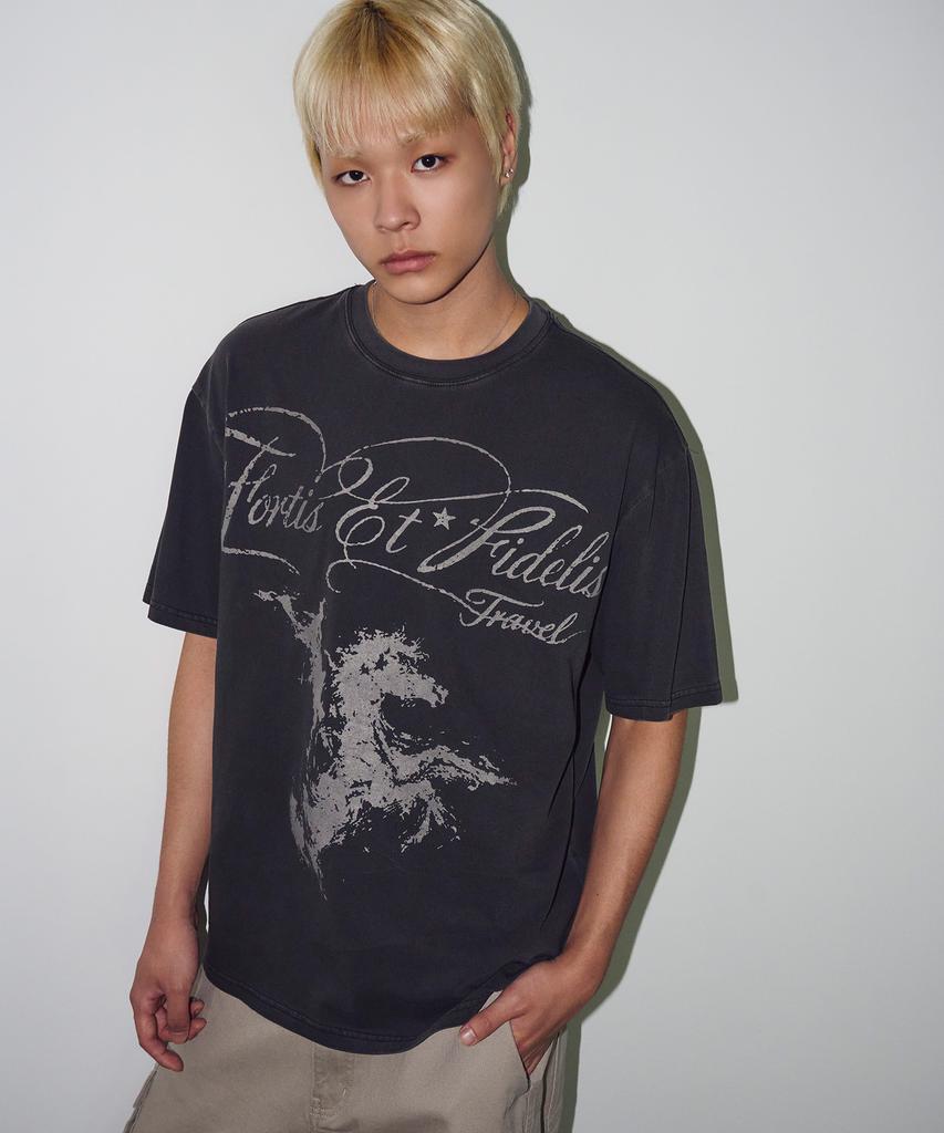 TRAVEL Fortis Horse Pigment Short Sleeve T-Shirt Black Charcoal