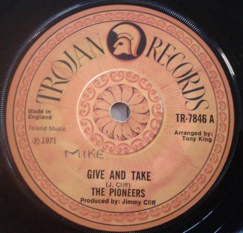 

7inch Record PIONEERS Give And Take TR7846 TROJAN 1971 UK Reggae Ska Dub Used