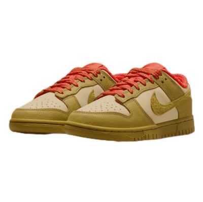 Dunk Low Bronzine Picante Red Shoe FQ8897-252