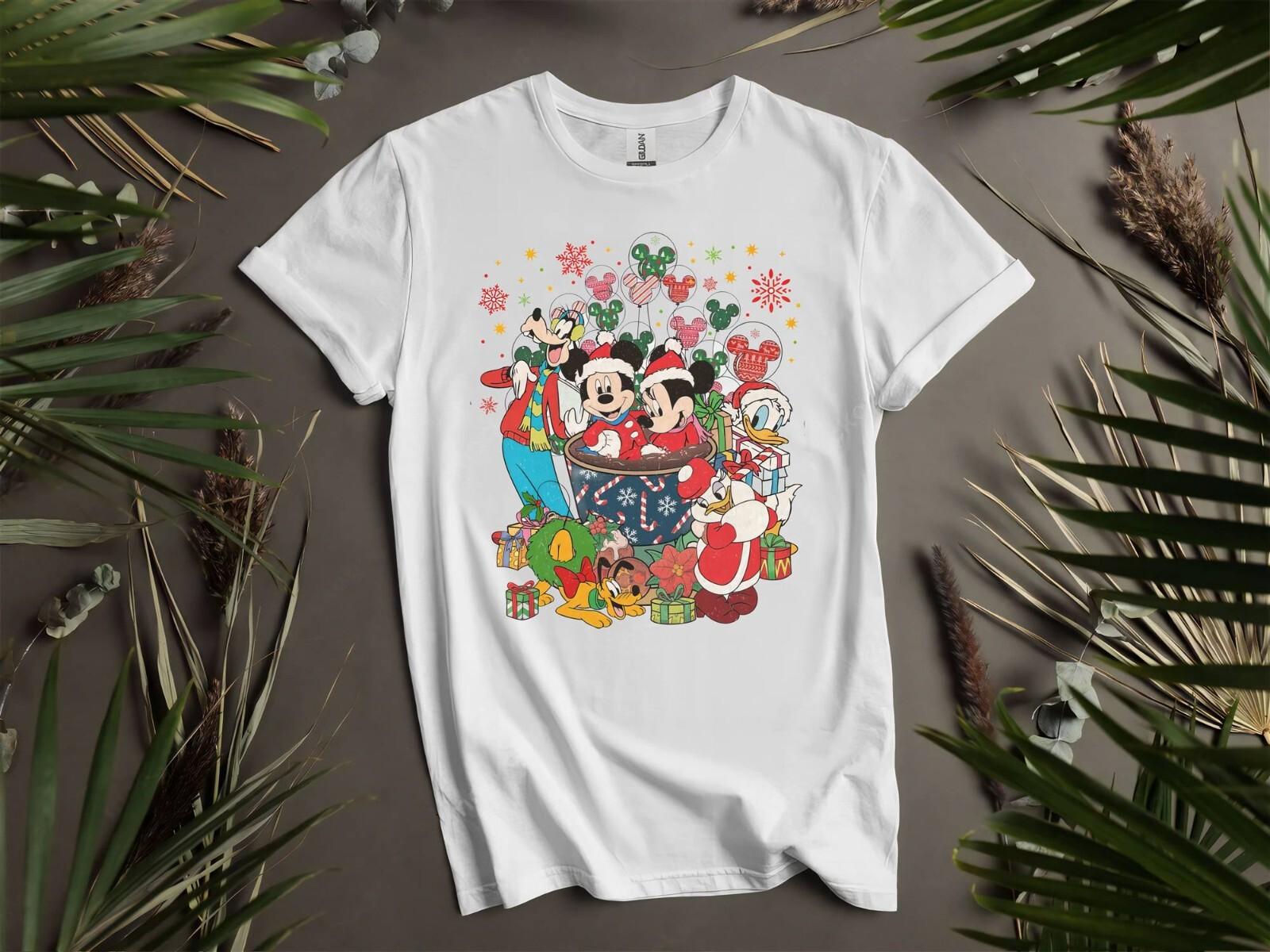 Disney Mickey and Friends Group T-shirt T shirt Men Women Unisex Tshirt K234 S