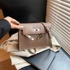 Soft Leather Casual Senior sense of modeling soft and durable fashion exquisite new light luxury commuter slanting cross shoulder handbag