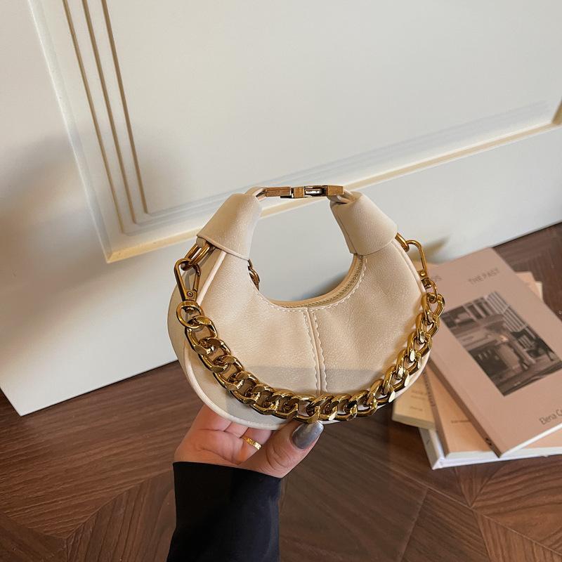 Fashion Crescent-shaped Handbag - A Niche Trend Single-shoulder Crossbody Bag At The Armpit
