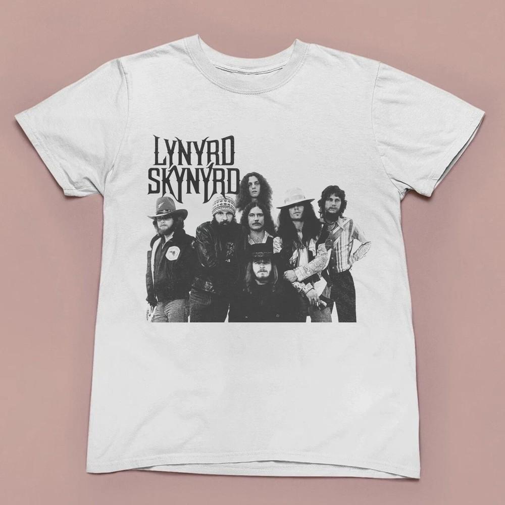 Lynyrd Skynyrd Southern Rock Band Unisex White Cotton T-Shirt Tops tees Men's Women's Reprint