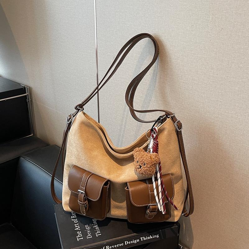 Damen-Pendler-Rucksack mit großem Fassungsvermögen, Herbst und Winter neu, Retro-Mode, hochwertige Umhängetasche