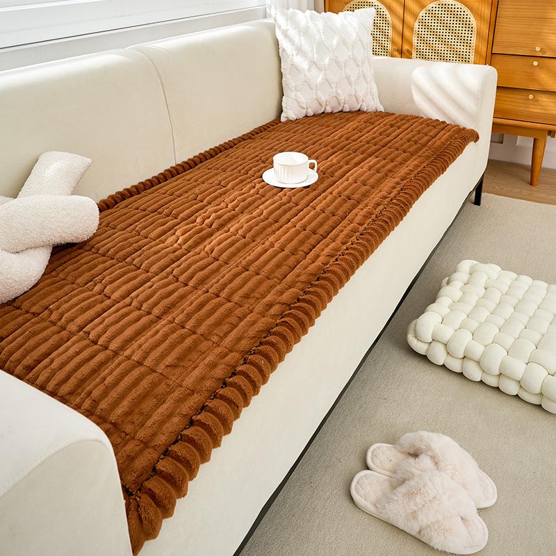 Мягкая подушка для дивана зимняя мягкая утолщенная подушка для дивана нескользящая подушка чехол для дивана Premium Feeling 4040cm коричневый 1489₽