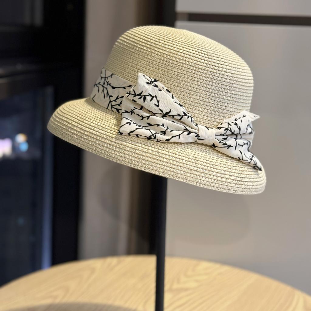 Women'S Versatile Straw Hat | Flat-Topped British Fresh Beach Hat, Lightweight, Suitable for Outdoor Seaside Vacation Tourism