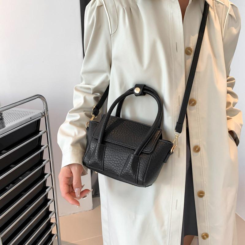 New Autumn Style Women's Bag Street Fashion Pu Crossbody Handbag Chic Small Square Bag