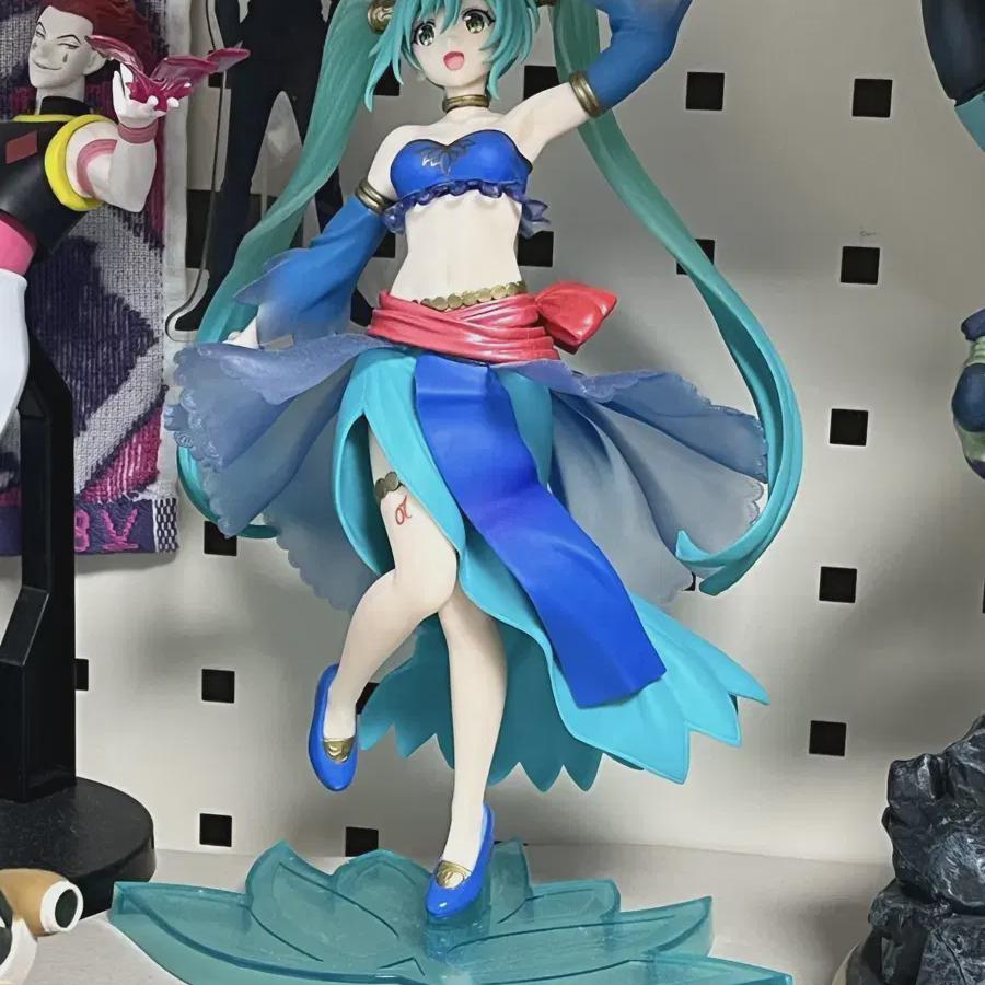 

Urgent Source) Arabian Hatsunemiku Figures