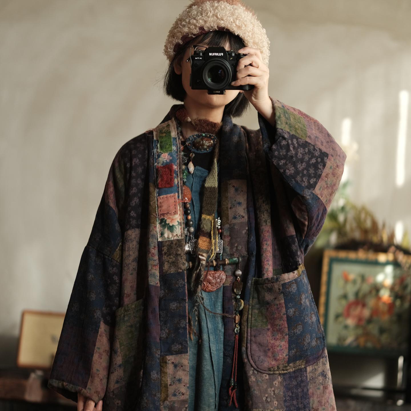 

Johnature Women Vintage Patchwork Color Coats Winter Chinese Style Warm Cotton Pockets Coats One Size