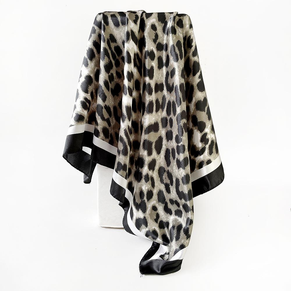 90s Print Leopard Print Elegant Fashion Headscarf Faux Silk Women's Versatile Head Wrap Retro Satin Square Scarf