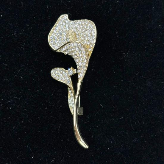 Women Brooch Sparkling Rhinestone Inlaid Common Callalily Shape Anti-Exposure Buckle Suits Shirts Sweaters Bags Pin Outfit Accessory