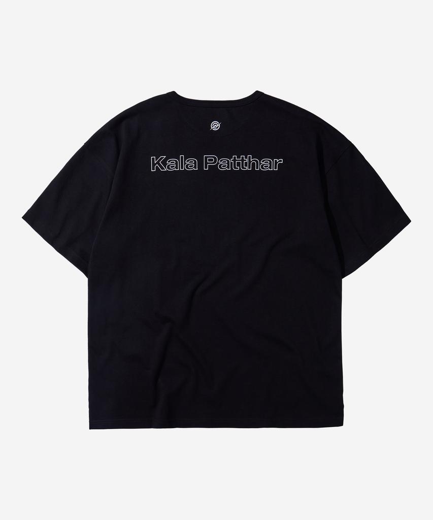 Kallapataleu Front Logo Loose Fit T-Shirt - Black
