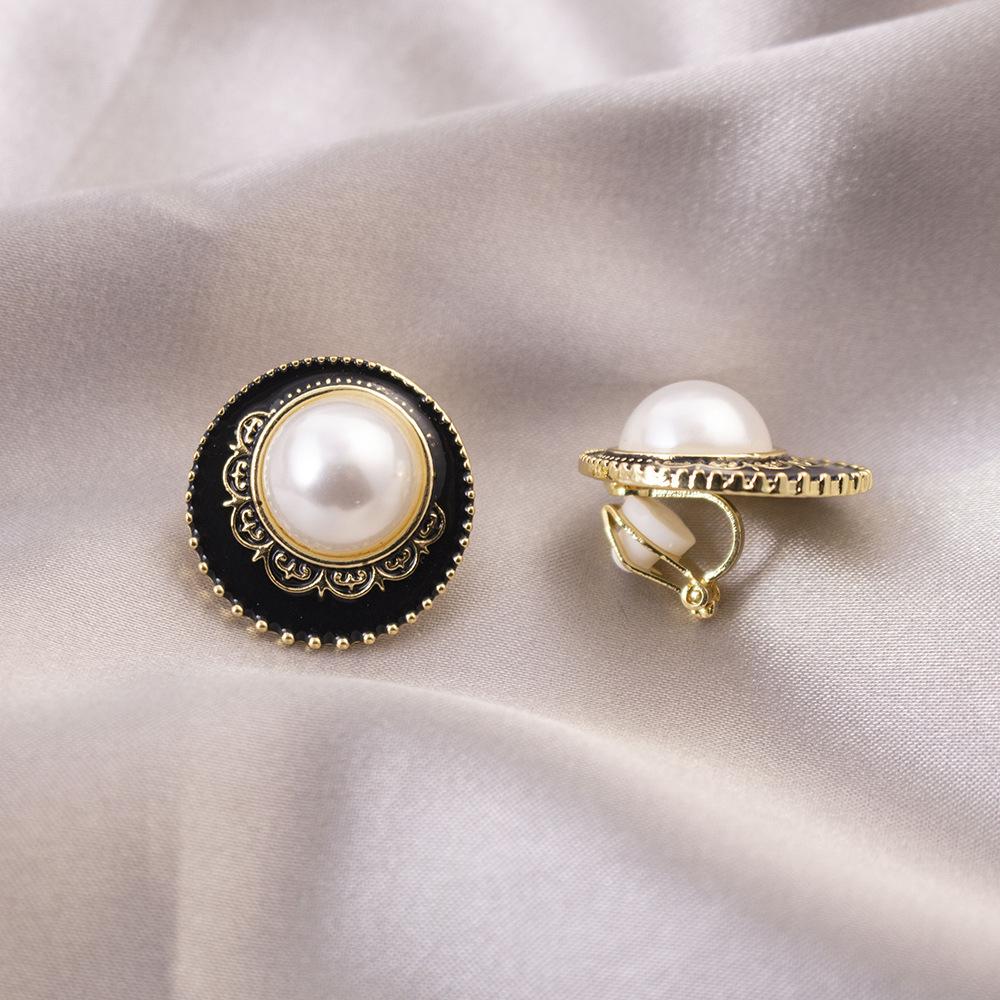 Versatile Light Luxury Ear Clips Without Pierced Ears Daily High-end Triangular Ear Clips Versatile Women's Earrings