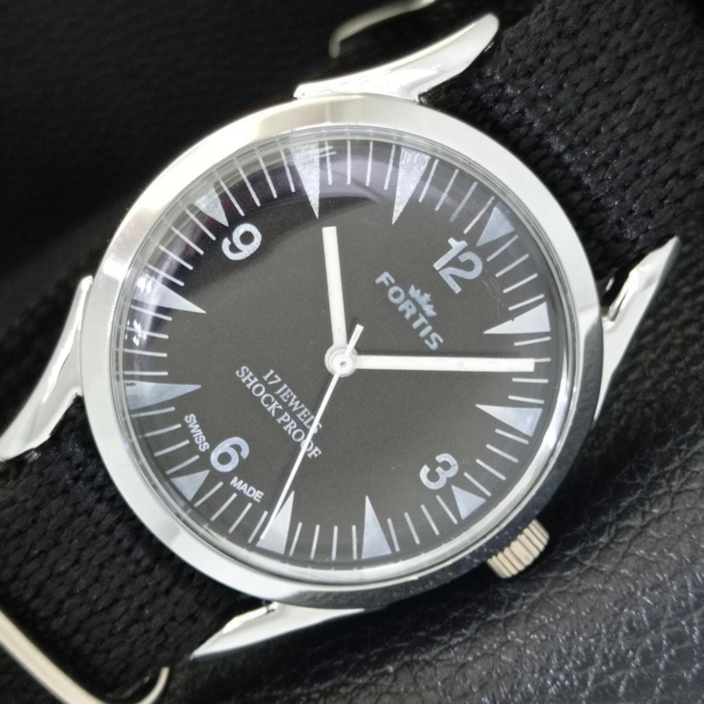 

ВИНТАЖНЫЕ ШВЕЙЦАРСКИЕ МУЖСКИЕ ЧАСЫ С РУЧНЫМ ЗАВОДОМ, ВОССТАНОВЛЕННЫЕ, ЦИФЕРБЛАТ ЧЕРНОГО ЦВЕТА a700954-5 R205a-a700954