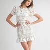 Leichter Luxus Promi-Stil High-End Kurzarmkleid Damen Sommer Hohlstickerei Design schick Nischen-Temperament Mittel- und Langkleid