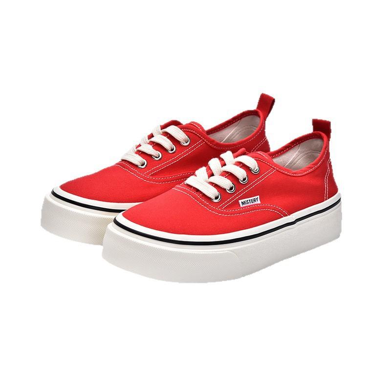 Rotfarbene Canvas-Schuhe mit dicker Sohle Damen 2025 neu Frühling und Sommer Einschlupfschuhe weiß vielseitige weiche Sohlen keine müden Füße Board-Schuhe