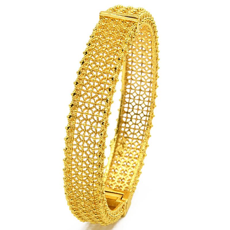

Лот Дубай Золотой цвет Манжеты Браслеты и браслеты для женщин Бразильские браслеты Набор эфиопских украшений для рук