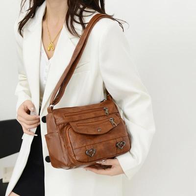 Heart Decorated Multi-layer Large Capacity Shoulder Bag, Fashionable Women's Leather Crossbody Bags, Suitable for Commuting