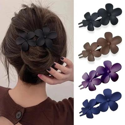 Flower Hair Clips Fashion Matte Black Floral Hairpins Hair Claw Clips Non-Slip Hair Clamps Grab Elegant Hair Accessories