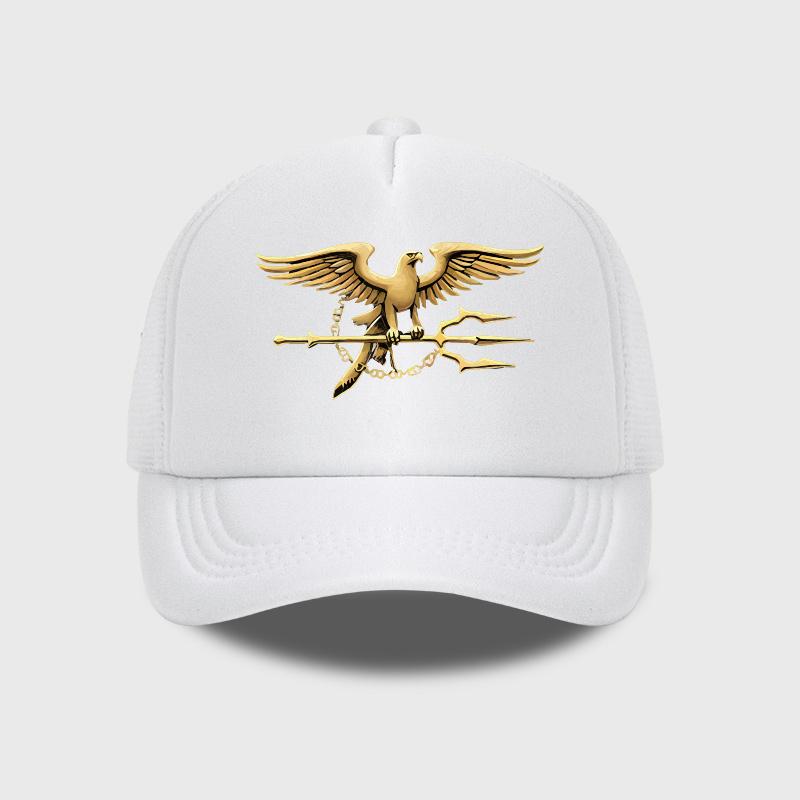 

Golden Eagle Print Mesh Cap Breathable mesh, soft and comfortable, adjustable Bold retro badge style, fashionable Unisex Perfect белый
