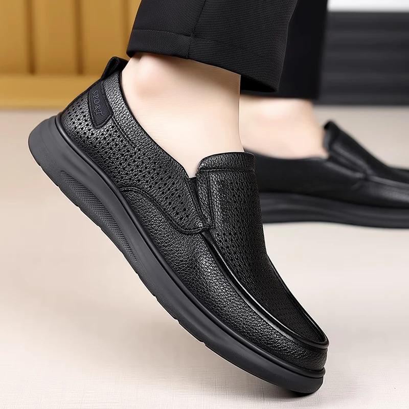 Fashion Summer Punching Men's Business Leather Shoes Soft Sole Loafers Moccasins Male Casual Leather Footwear Lightweight Brown Shoes