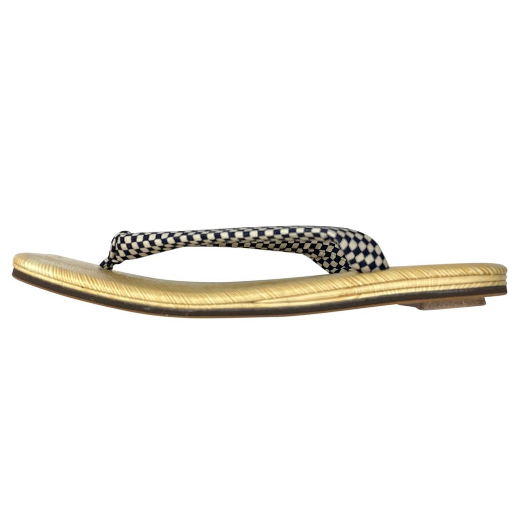 Edoten Geta Gemaakt in Geel Tatami Lichtgewicht Klein Patroon Geruit Wit en Maat LL Sandalen, Japan, Dubbellaagse Zool, Japanse Stijl Sandalen, Zool,
