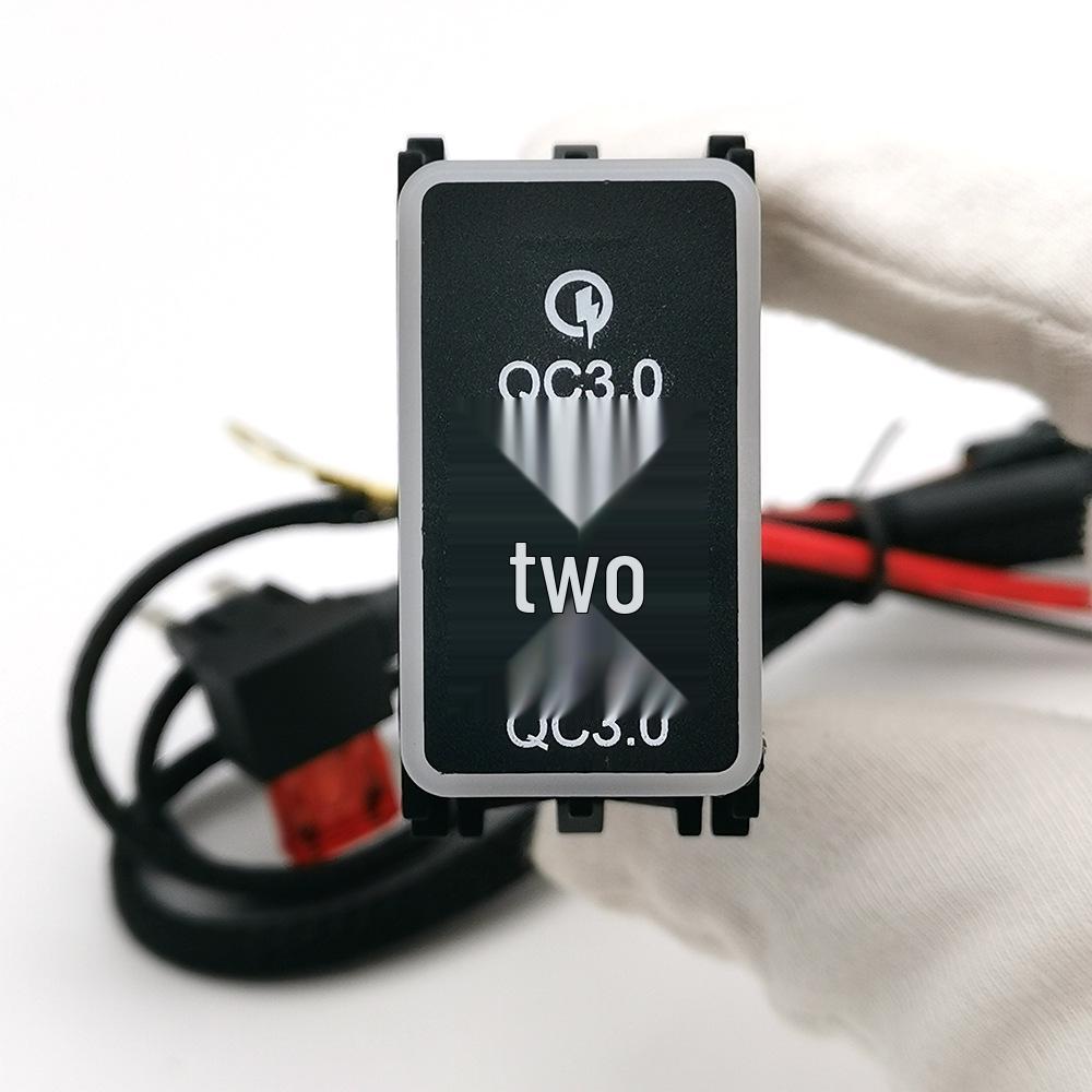 Nissan Patrol Y62 Dual USB QC3.0 Car Charger