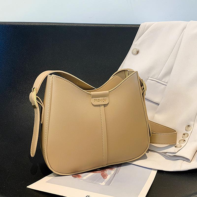 Bag 2025 New Internet Celebrity Simple Shoulder Messenger Bag Women's Foreign Style Niche Design Women's Bags Korean Version Texture Bags