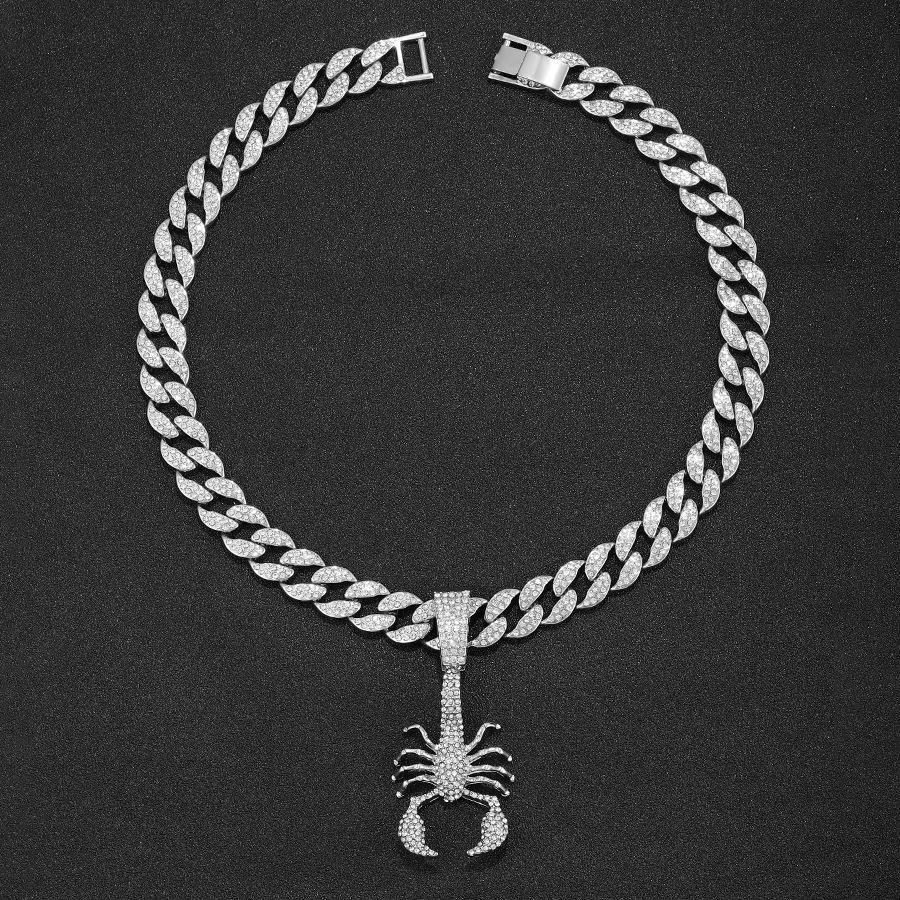 European and American Punk Trend Three-dimensional Scorpion Pendant Necklace, Hip-hop Street Dance Diamond Inlaid Cuban Chain Men's Accessories