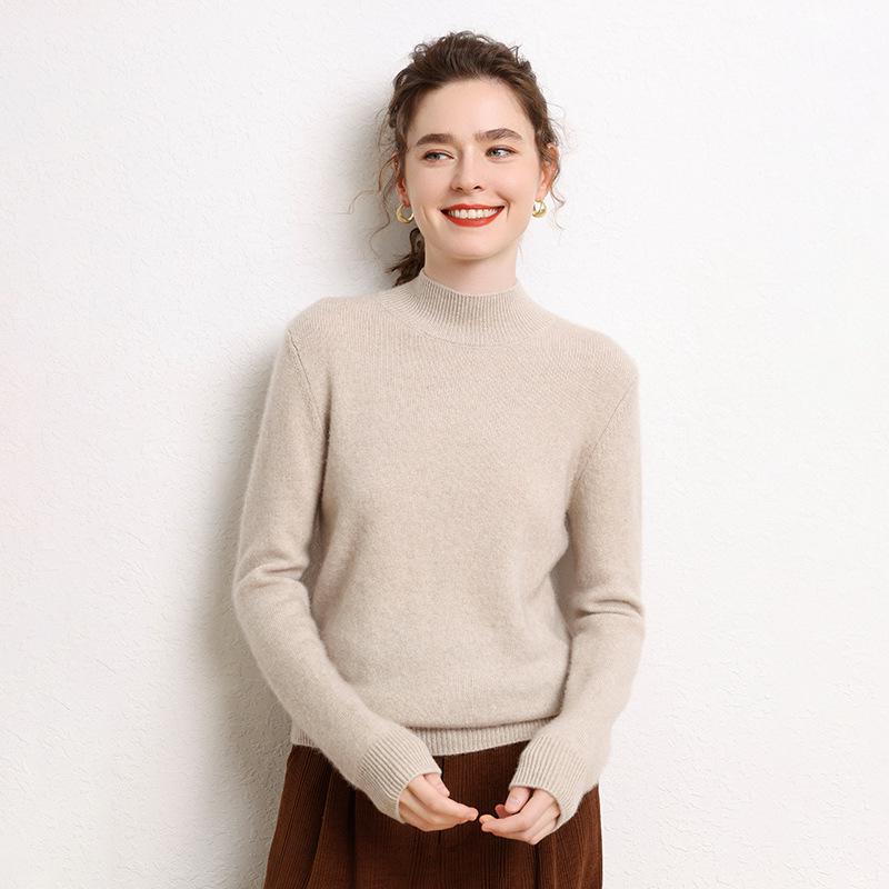 2026 Autumn/Winter Women's Cashmere Sweater: Half-High Collar, Solid Color, Gentle Style, Loose yet Slimming, Warm Base Layer.