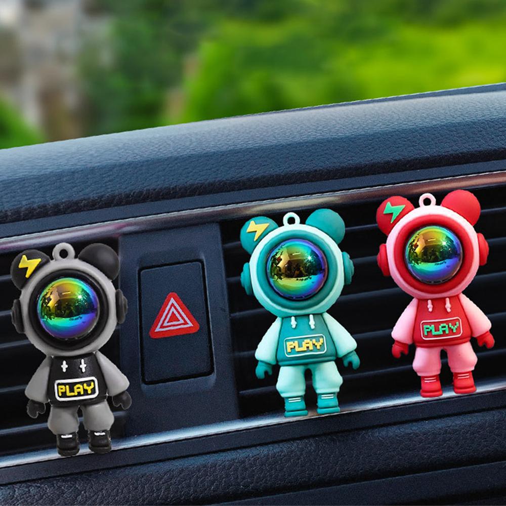 Car Air Outlet Perfume Clip Cartoon Astronaut Air Freshener Conditioning Auto Air Outlet Car Aromatherapy Interior Accessories