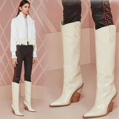 European American Fashion New Runway Show Knee Length Pointed Wood Grain Slope Heel High Boots Sexy Oversized Women Boots 2024