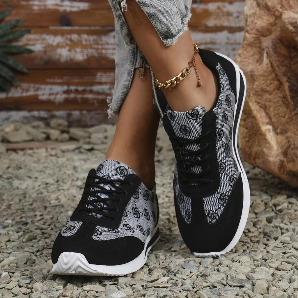 Spring and Summer Women Designer Mouth Breathable Cross Strap Sneakers Flat Comfortable Casual Walking Sneakers Zapatos De Mujer