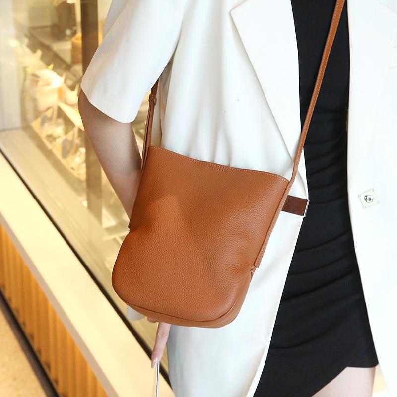 

Женская сумка из натуральной кожи, летняя универсальная новая сумка для мобильного телефона, женская сумка через плечо высокого класса Niche