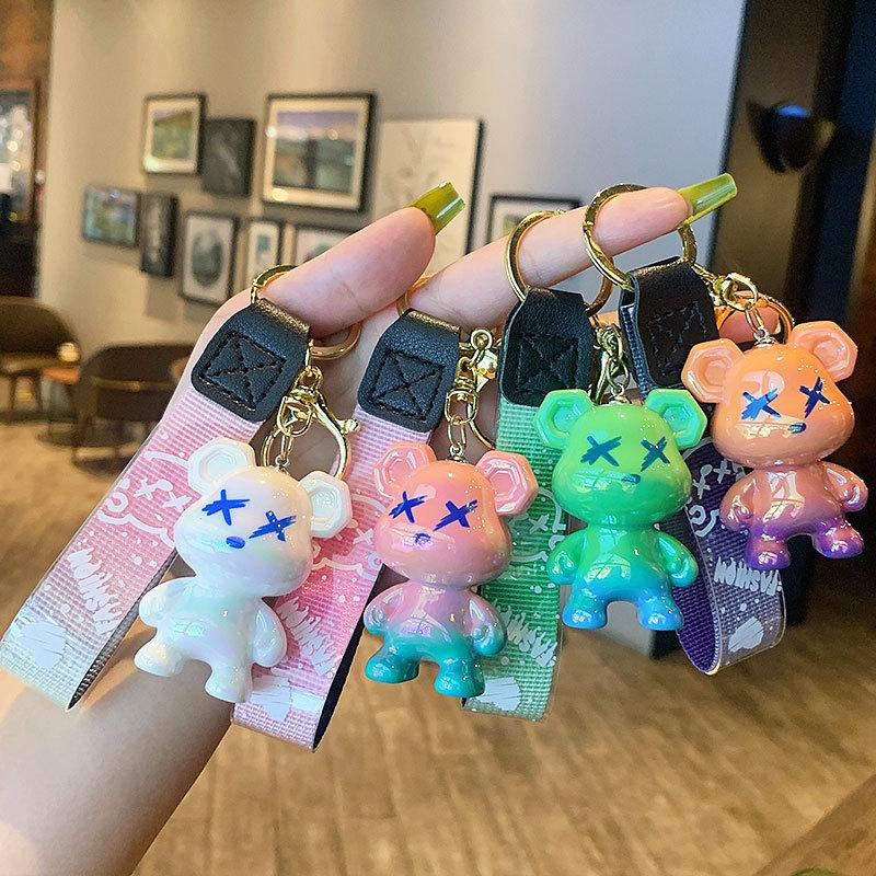 Coole Farbverlauf Graffiti Bär Schlüsselanhänger Cartoon Bären Paar Auto Schlüsselanhänger Anhänger Kreatives Kleines Geschenk