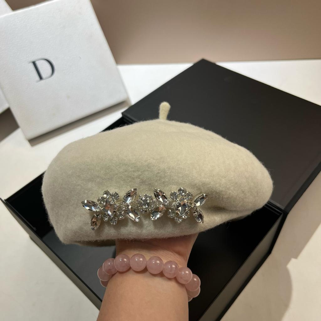 Japanese Irregular Wool Beret Light Luxury Rhinestone Three-Dimensional Bud Hat Temperament Painter Hat