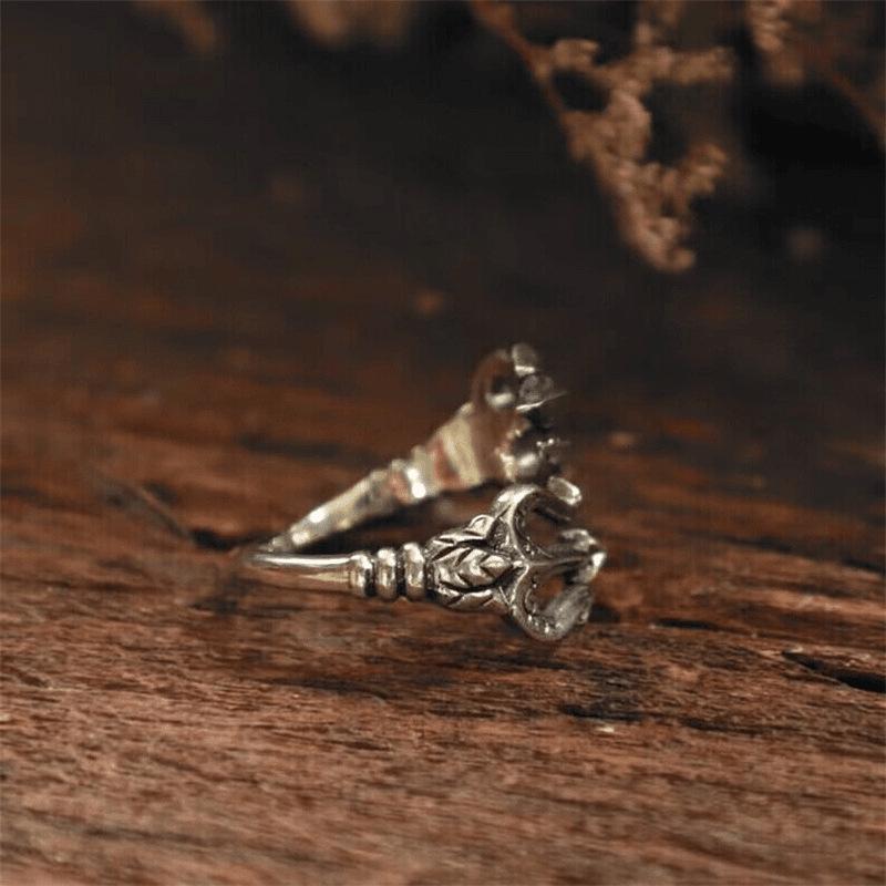 Yintai Fei Thai Trident Silver Ring: Cool, Retro, Adjustable Men's Accessory