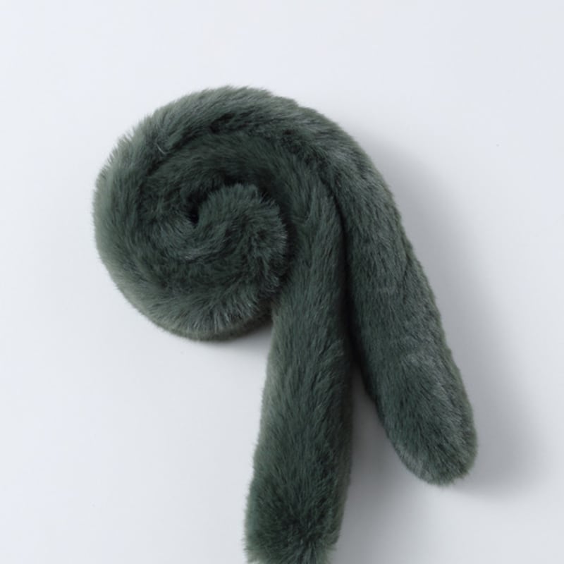 LALA Fur Scarf Petite Green