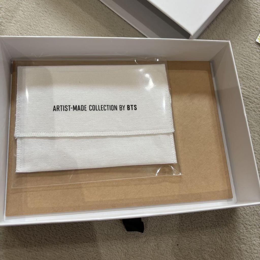 [USED] [SUGA] GUITAR PICK NECKLACE (black)