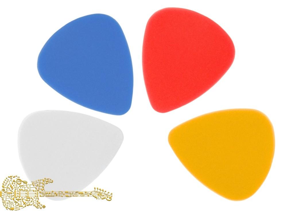 Akcesoria do gitary PIKO tuner 4 kostki struny nylonowe korbka