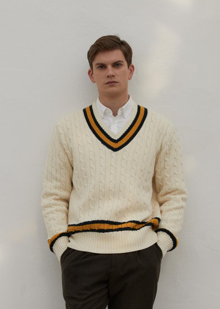 JUNECI SPORTS CLUB Jsc V-Neck Cable Preppy Knit (Ivory)
