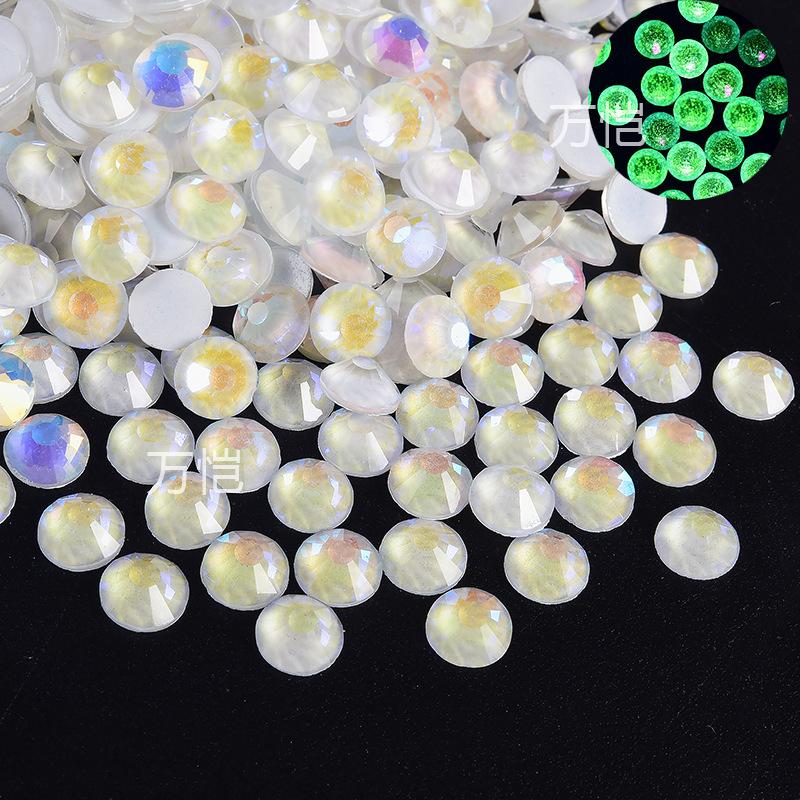 Nail Art Luminous Flat Bottom Diamond Glass Crystal Fluorescent Diamond Diy Rhinestone Nail Jewelry Accessories