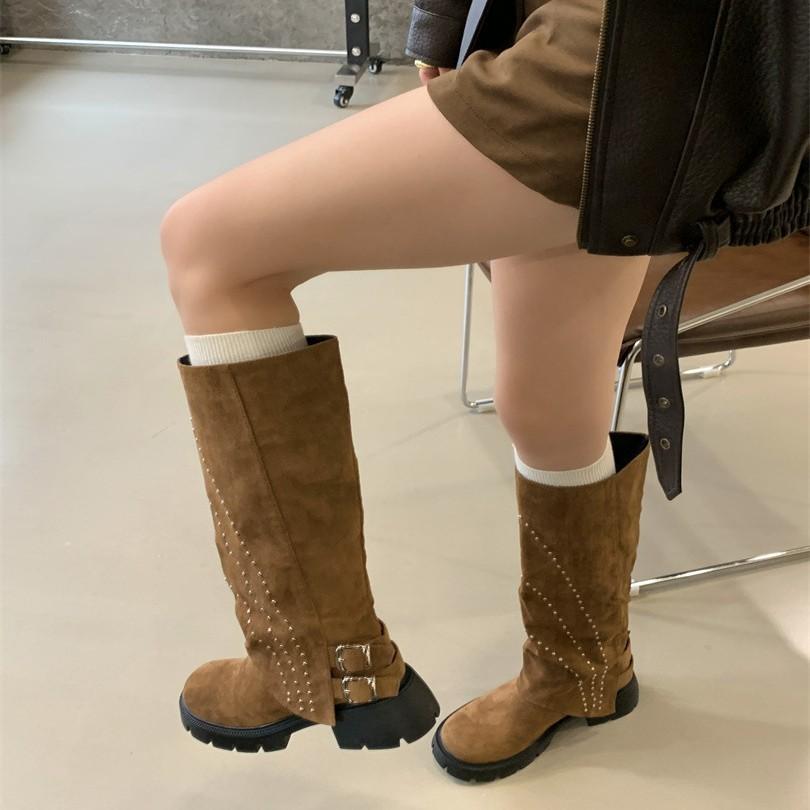 Brown rivet high boots 2025 autumn and winter new sleeve locomotive boots retro western cowboy boots women look thin