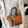 Premium Sense Versatile Shoulder Women's Bag Fashion Casual Handbag Simple Messenger Bag Retro Bucket Bag