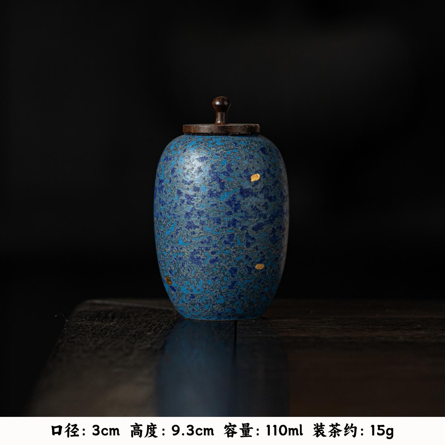 

Vintage Ceramic Small Tea Canister with Wooden Lid Blue Green Portable Candy Jar Home Airtight Storage for Nuts and Coffee Beans